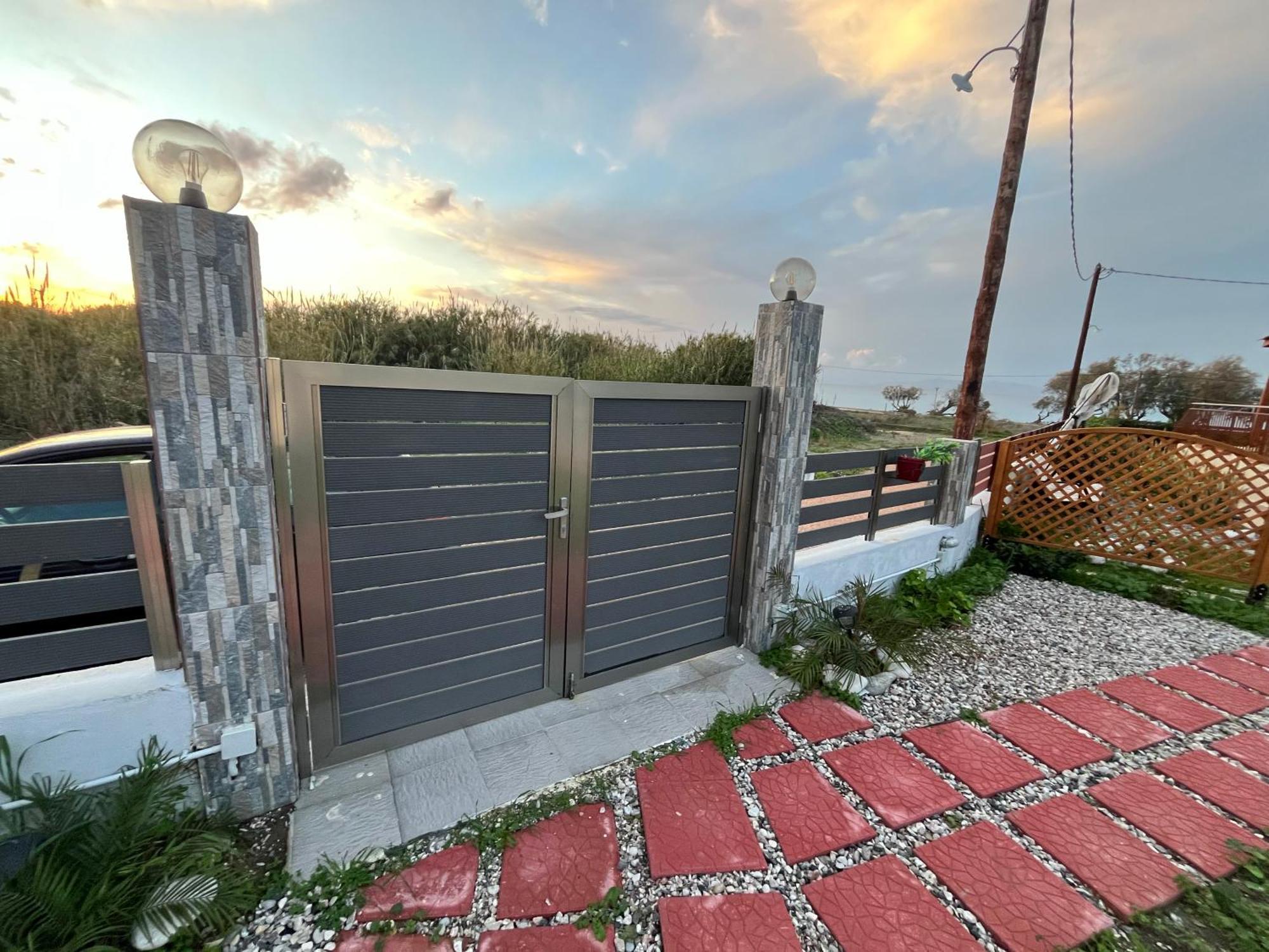 Дом отдыха Blue Waves House 1 *